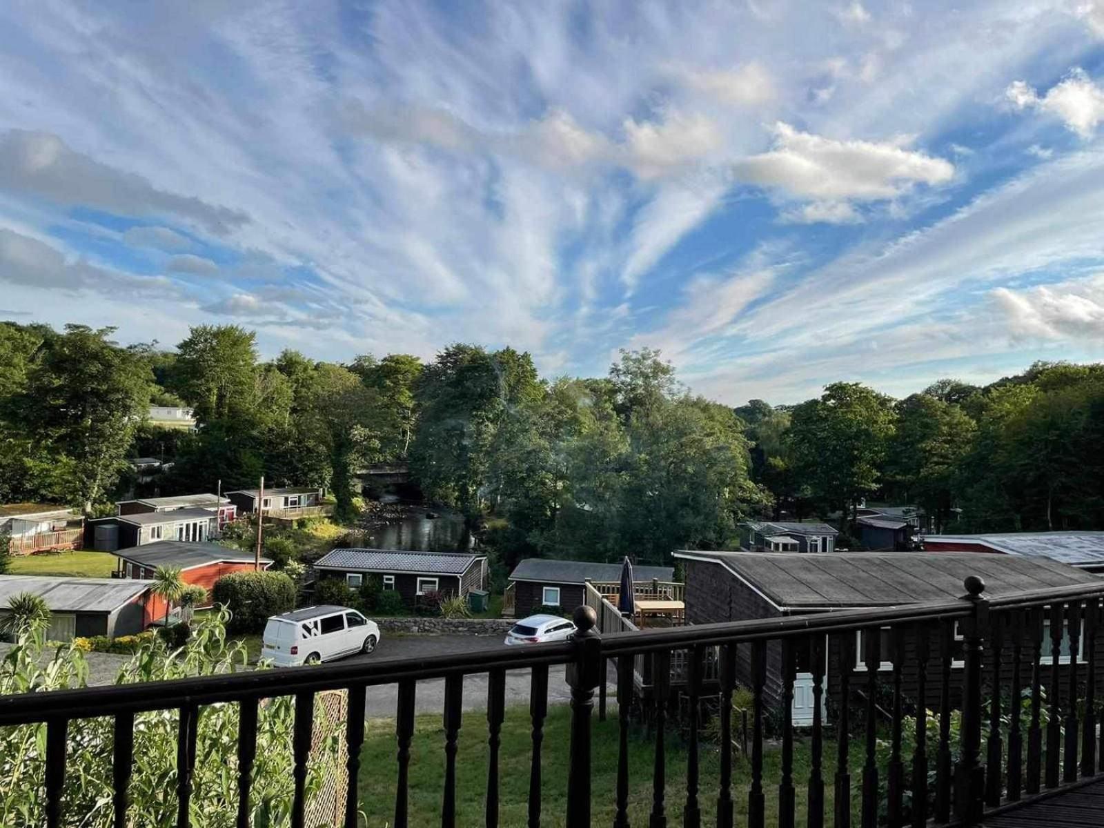 180 River View Cabin Caeathro Luaran gambar